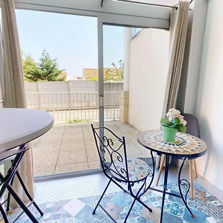 Apartment La Corniche D Or Les Bussolleries